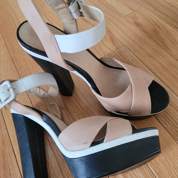 ALDO platform sandals - Picture 3 of 5